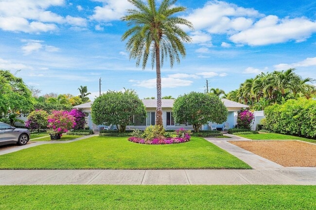 Photo - 342 NE 7th Ave