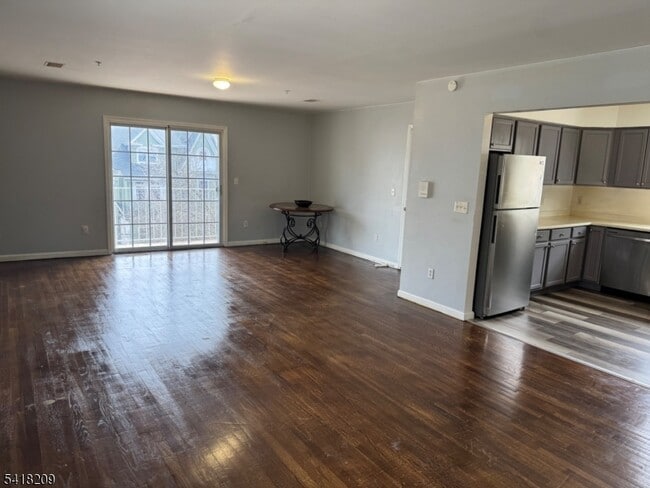 Photo - 39 Hedden Terrace