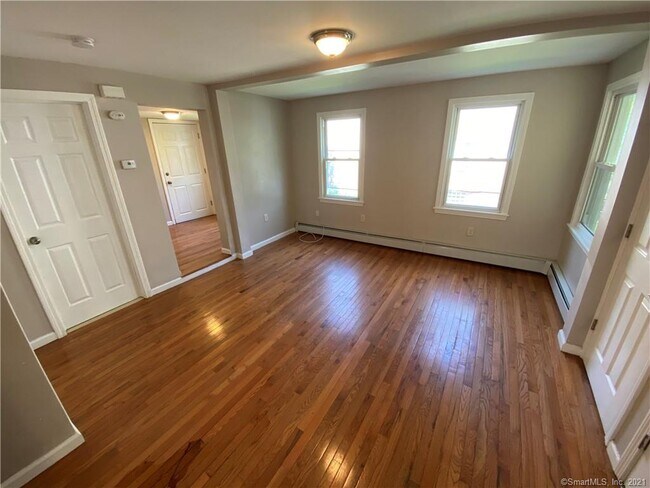 Photo - 15 Wolcott St Unit 1