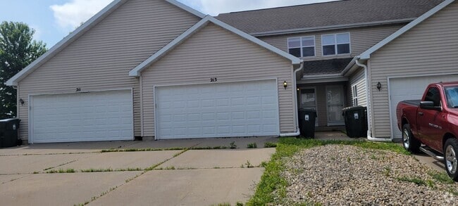 Building Photo - 219-219 Talon Pl Unit 213 Rental