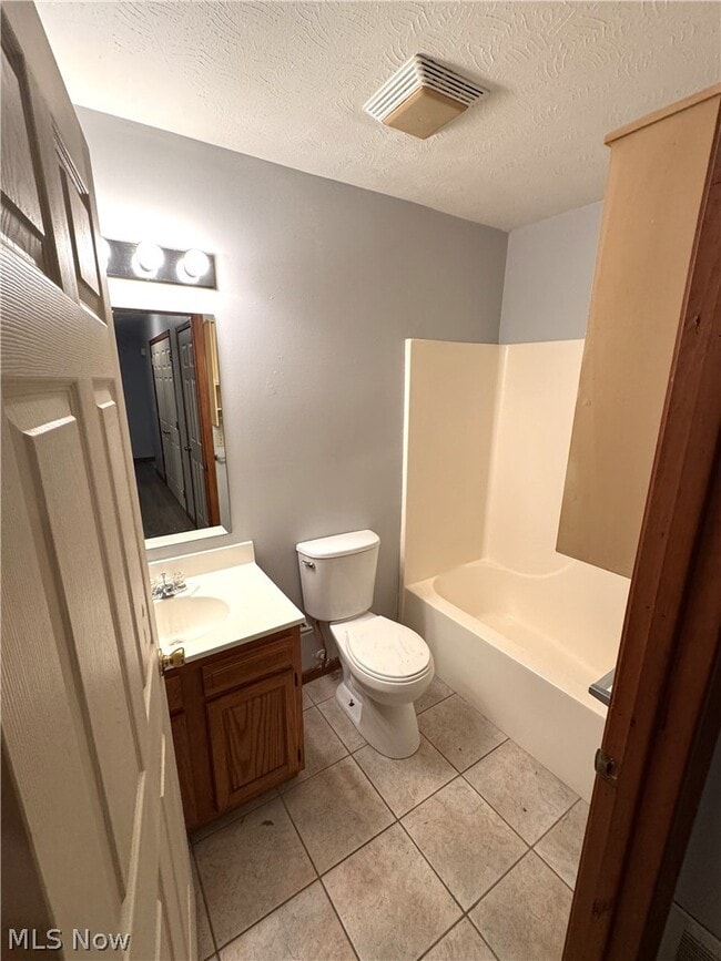 Photo - 6125 Austin Ln Unidad B