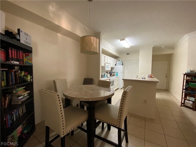 Photo - 11490 Villa Grand Unit 201