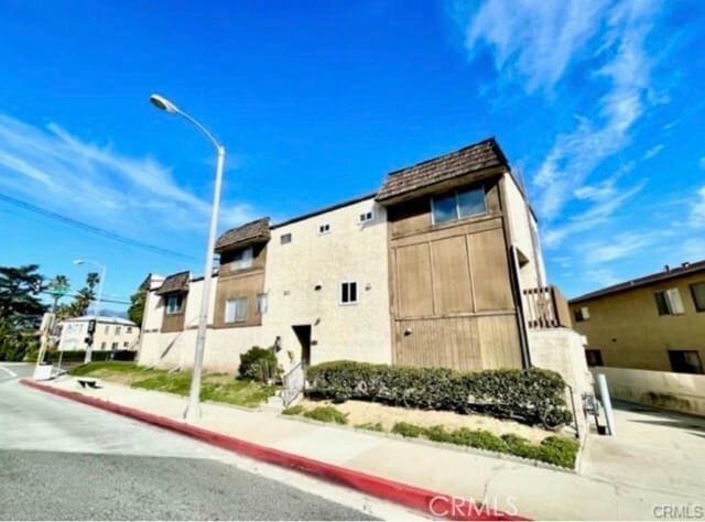 Photo - 210 N Atlantic Blvd