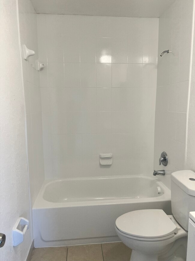 Photo - Deerfield Beach Apartments