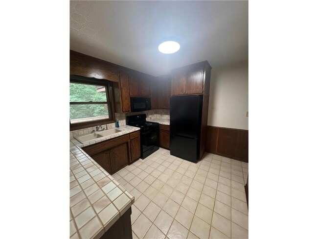 Photo - 9866 Scandia Trail N