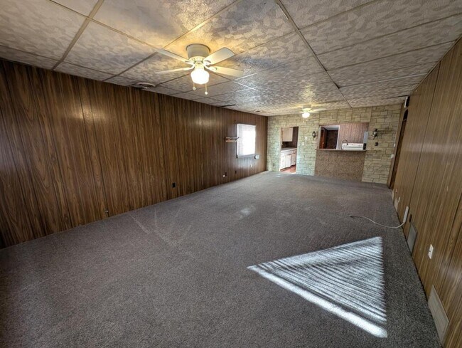 Photo - 515 N 5th St