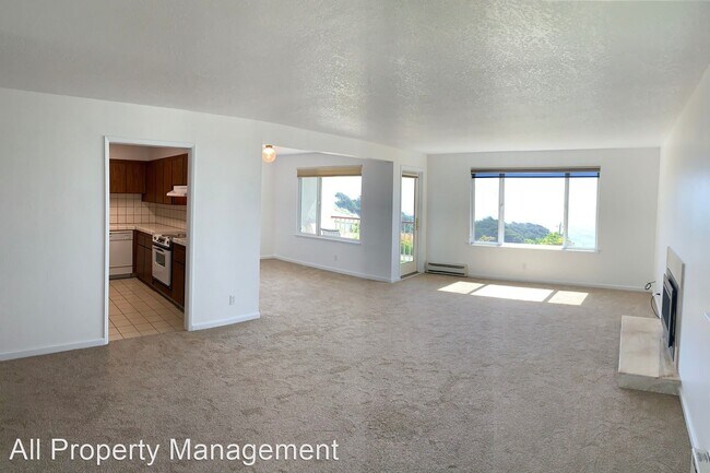 Photo - 2 br, 2 bath House - 5009 Palmetto Ave # 34