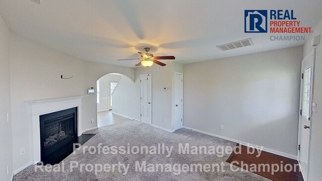 717 Radiant Dr