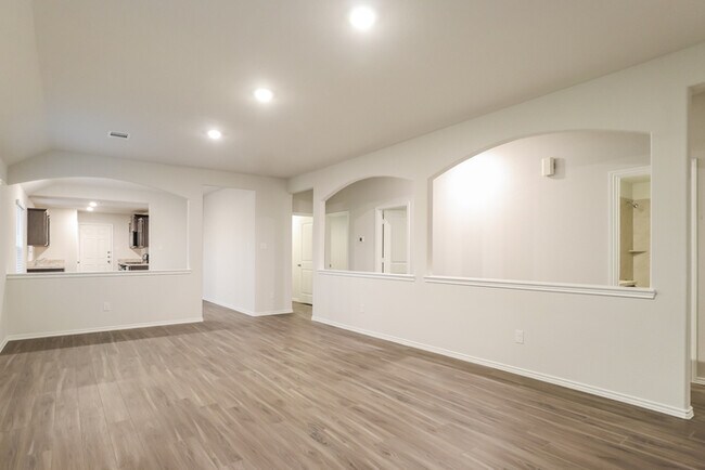 Photo - Rivers Edge - 2400 Carp Dr., Conroe, TX 77384