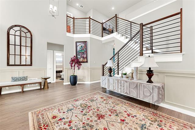 Photo - 16445 Weatherwood Dr