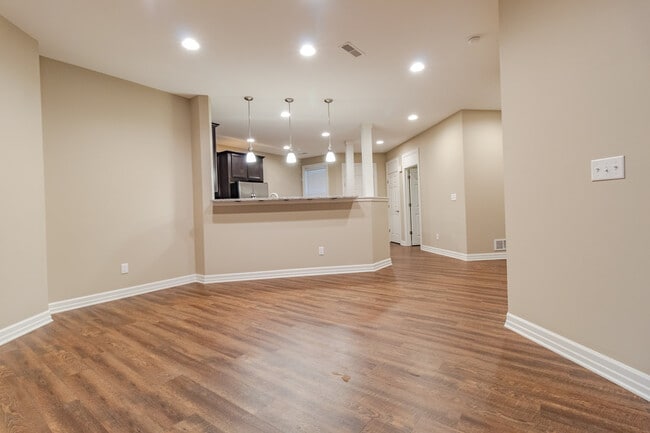 Photo - Pembrook Place Apartments