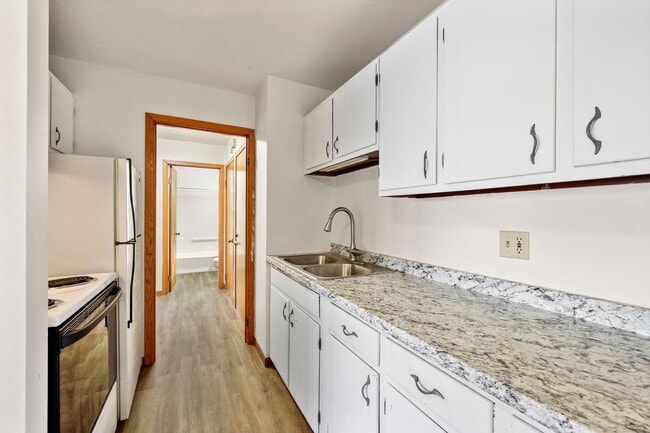 Photo - 1 Bed 1 Bath Unit 1156-05