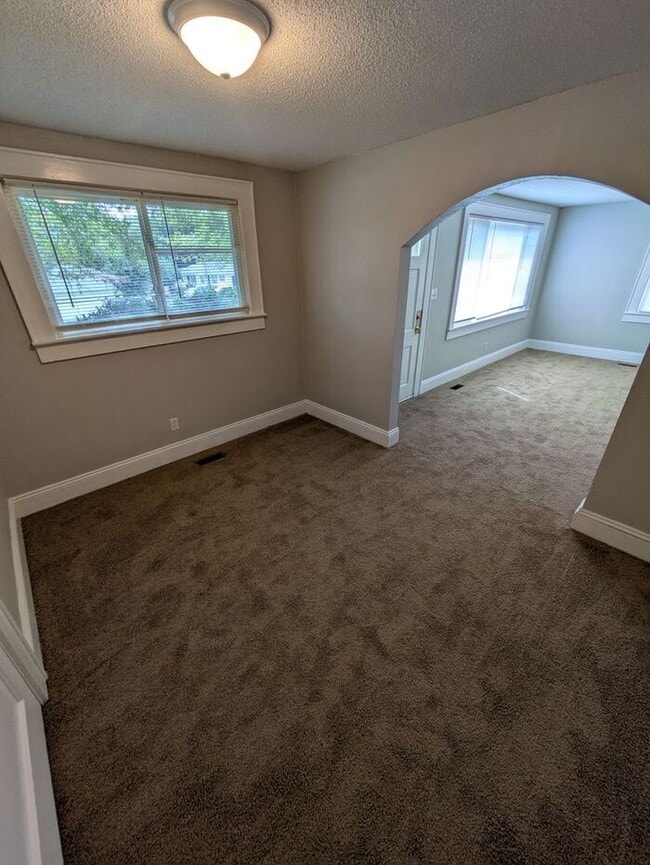 Photo - 2BD/2BA House in Hickory