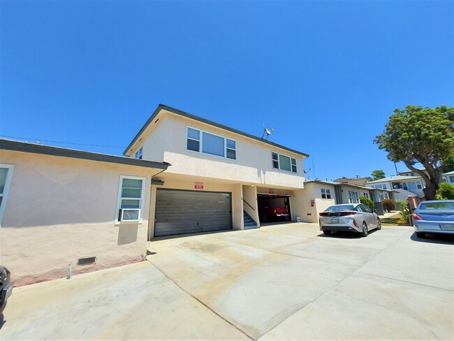 Photo - 912 N Market St Unidad 2