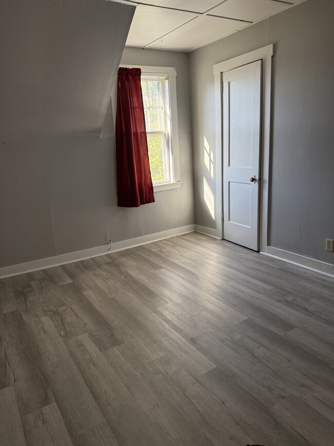 Photo - 56 Long St Unit 4