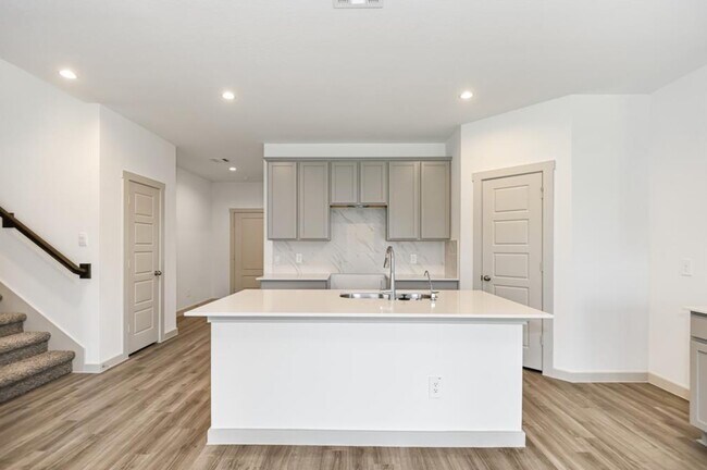 Photo - 7918 Brumly Ln