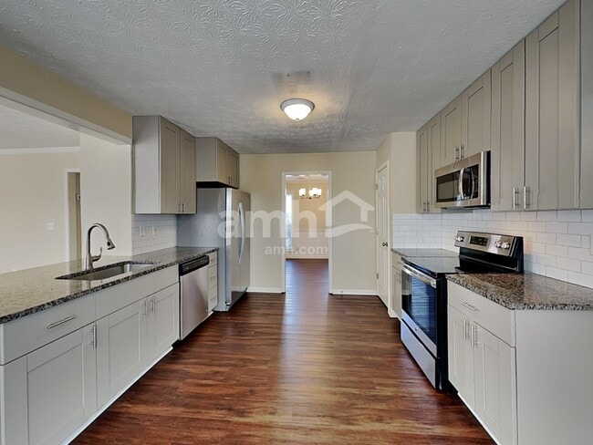 Photo - 1785 Summit Edge Cir