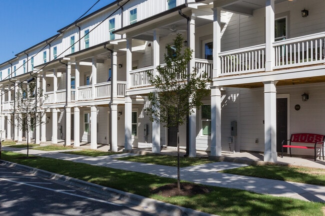 Photo - Mitchell Yards