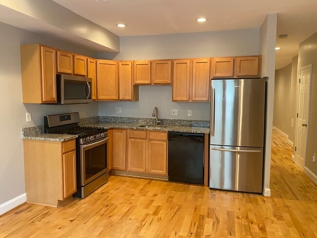 Photo - 1618 Isherwood St NE Unidad 1