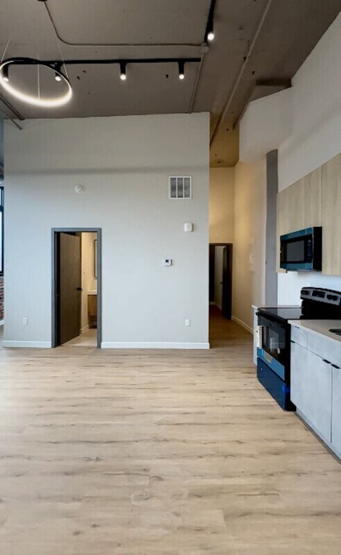 Photo - 2201 Castor Ave