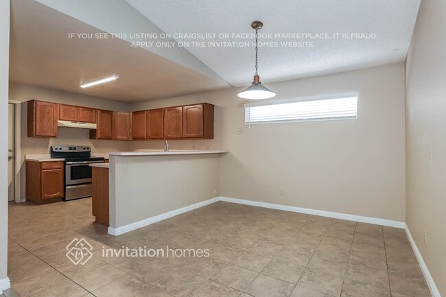 Photo - 11564 W Sage Dr