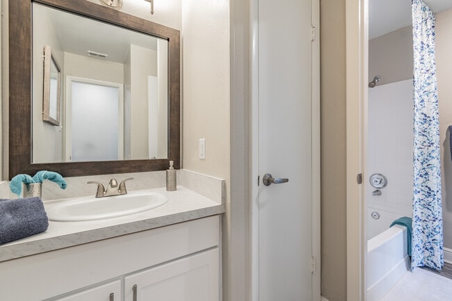 Photo - Enclave on East Apartments