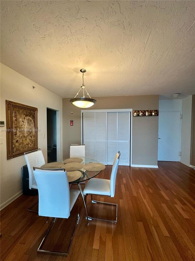 Building Photo - 3001 S Ocean Dr Unit 1233