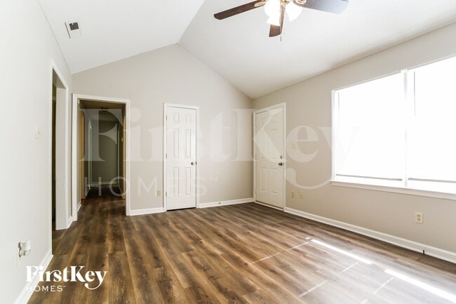 Photo - 814 Dewey St