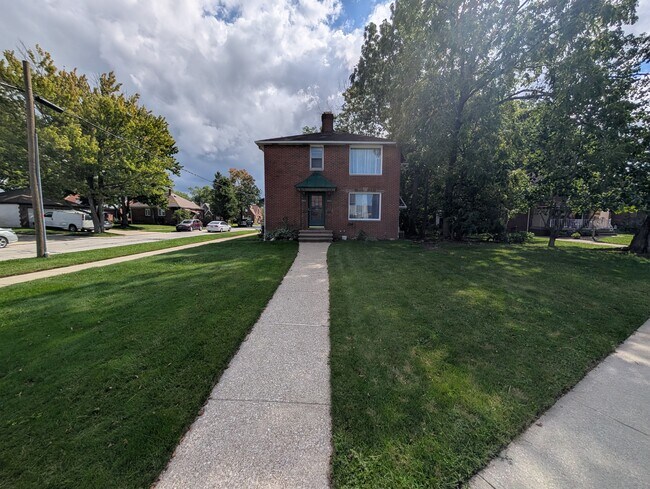 Photo - 2403 Brookview Blvd