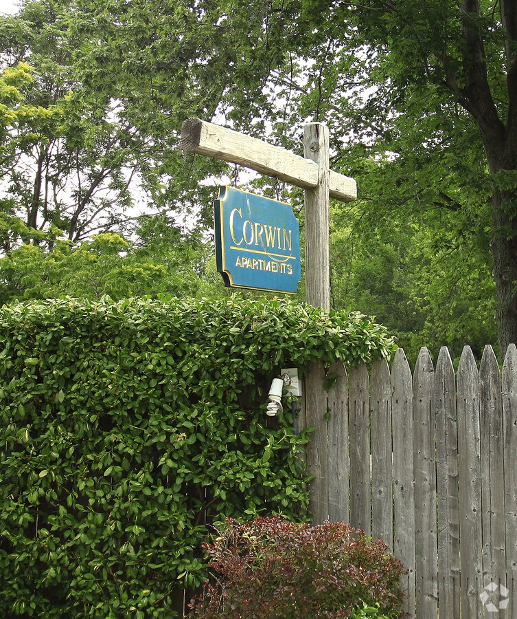 Photo - Corwin Apartments