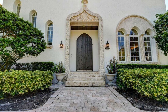 Photo - 1054 Melaleuca Rd