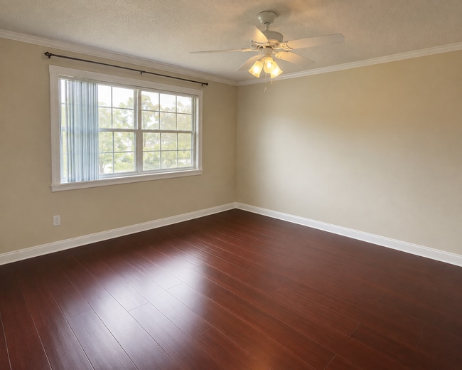 Photo - 1100 Crestwood Ct S Unit 1117