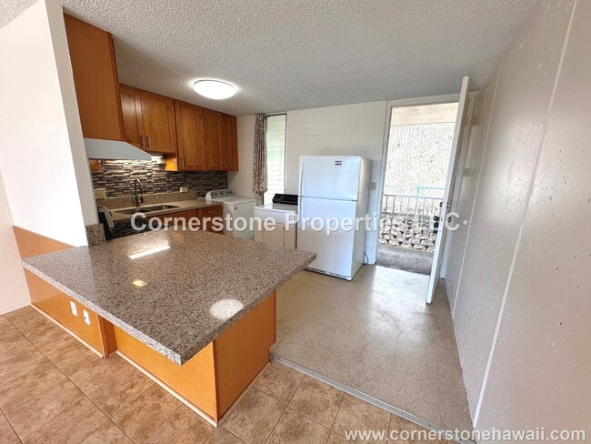 Photo - 95-2057-2057 Waikalani Pl