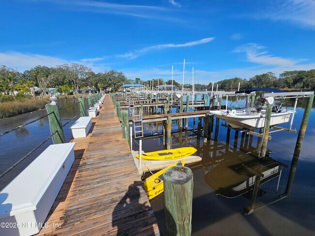 Photo - 1307 River Hills Cir E Unit 16