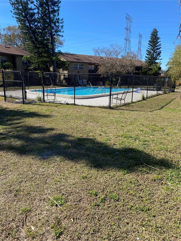 Photo - 2500 Harn Blvd Unidad F5