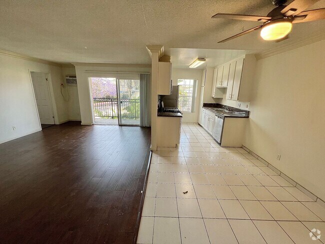 Building Photo - nat934 Rental