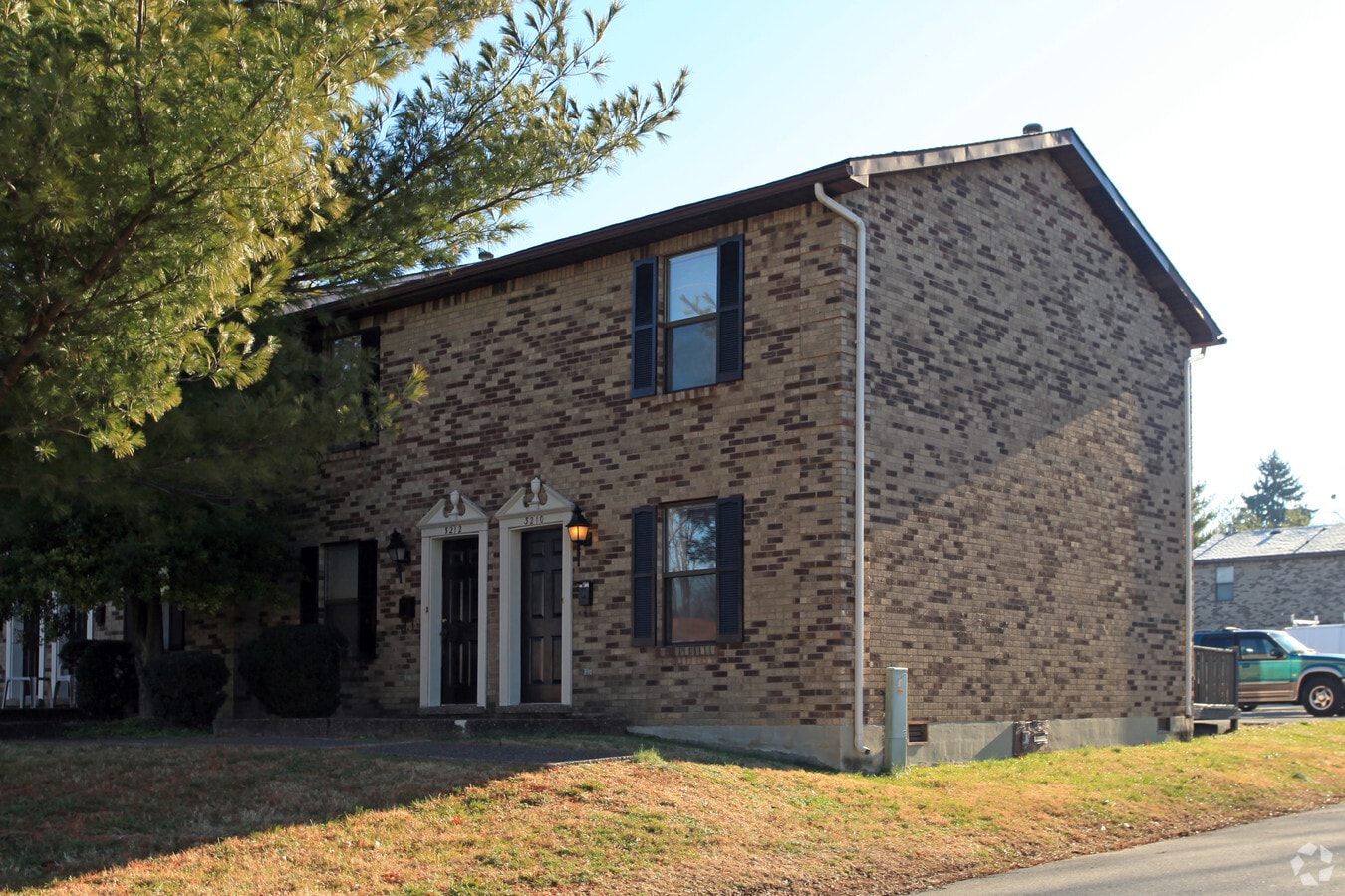 Orchard Manor Circle - Orchard Manor Circle