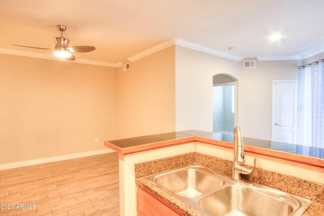 6900 E Princess Dr Unit 1128