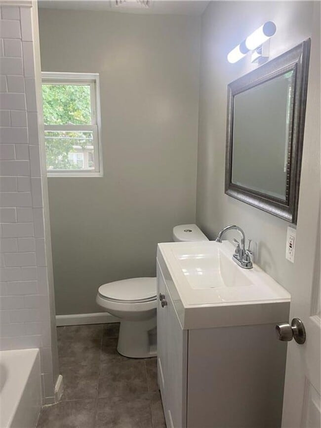 Photo - Renovated 3BR Single Family Home Near Downtown Providence & JWU Harborside