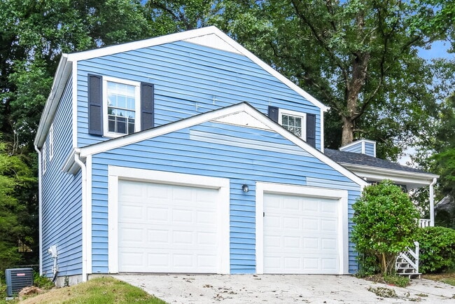Photo - 5895 Brookside Dr SE