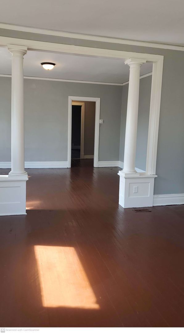 Photo - 34-36 Burkhardt Ave Unit 36