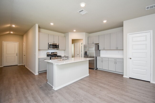 Photo - 8006 Camphor Ct
