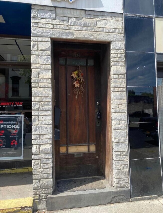 Photo - 119 4th St Unit 2