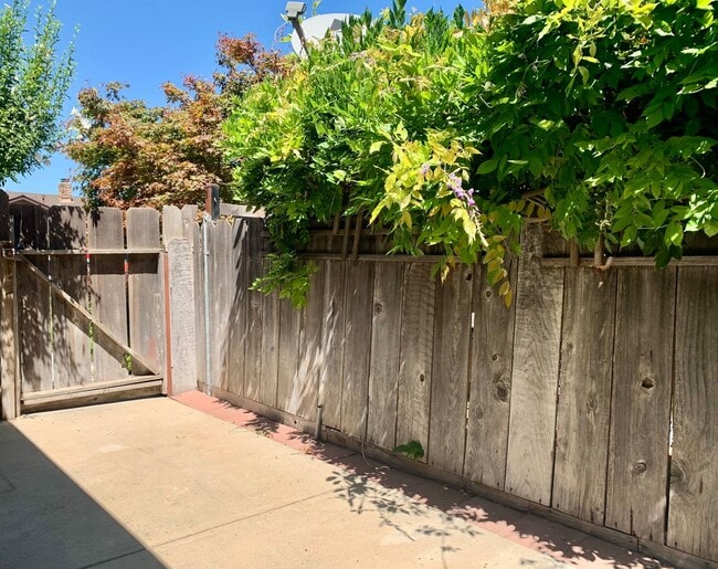 Photo - ALL Utilities Included in 2 Bedroom in a Desirable Turlock Neighborhood