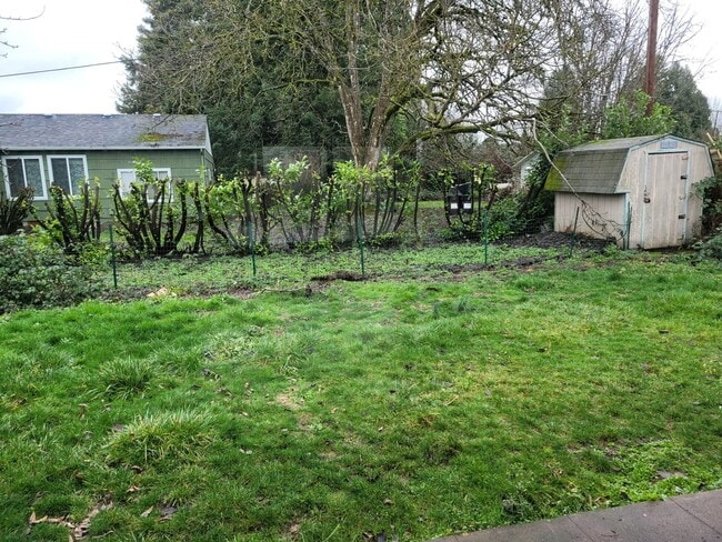 Photo - 2-Bedroom 1-Bathroom Duplex in Hayden Bridge