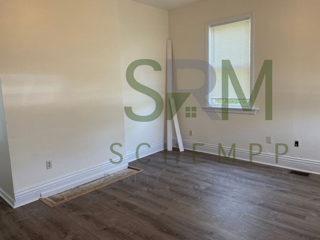 Photo - 2912 Greenwood Ave