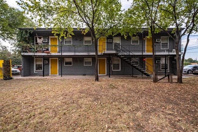 Building Photo - 901 Springdale Rd Unit 106