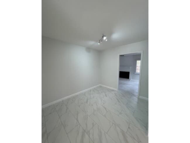 Photo - Winter Park 2 Bed, 2 Bath- Upgraded INSIDE &amp; OUT w/ Community Pool!