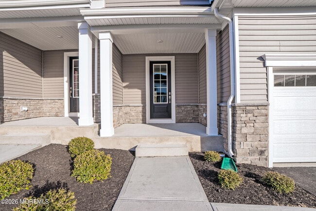 Photo - 103 Woolley Ct