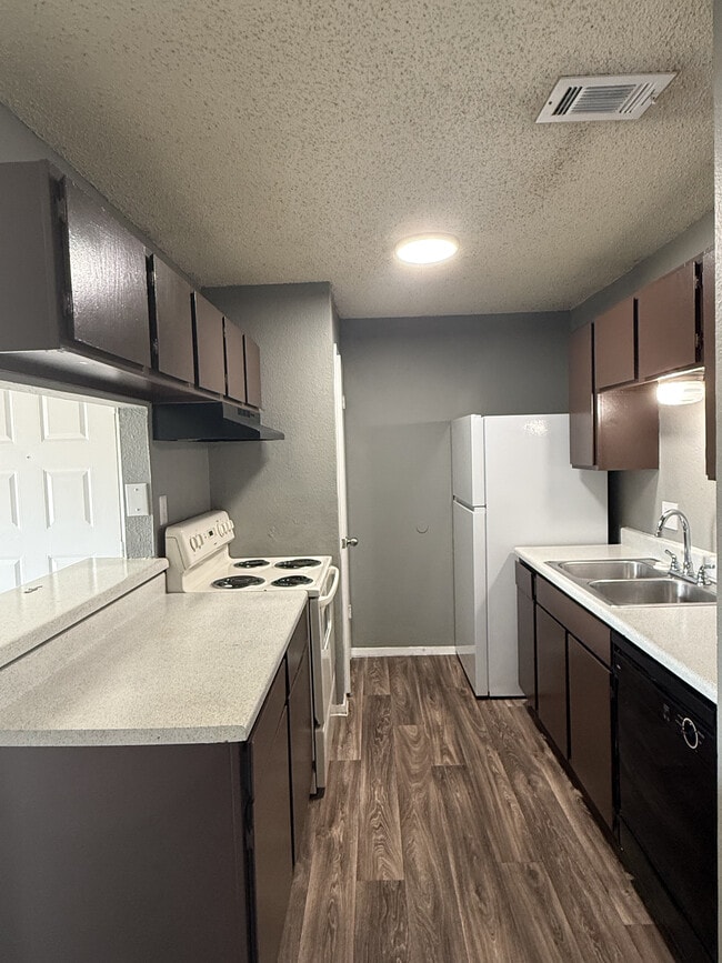Photo - Town Village South Apartments